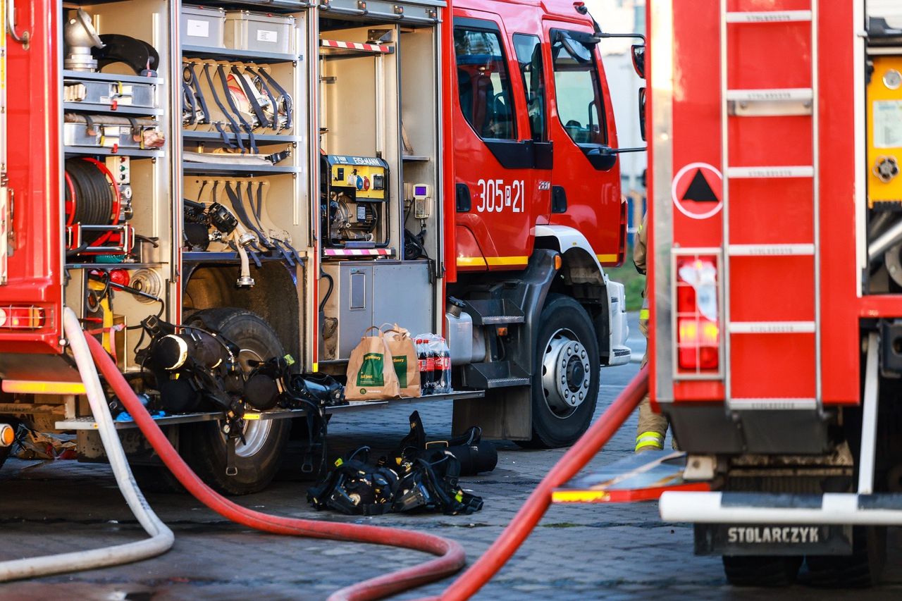 Mrocza: Poważny pożar. Ogień zagrażał sąsiednim budynkom