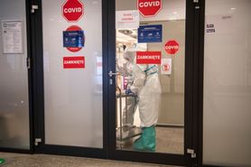 Koronawirus w Polsce. Nowe przypadki i ofiary śmiertelne. MZ podaje dane (15 marca 2022)