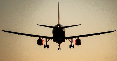 Koronawirus. Wizz Air odwołał niektóre loty do Polski