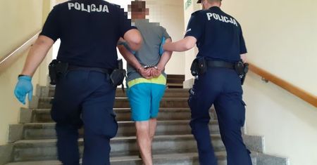 Nowogrodziec. O krok od tragedii. Podczas awantury sięgnął po nóż i zaatakował dwie osoby