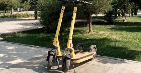 Czesi zdecydowali. Z Pragi znikną hulajnogi elektryczne