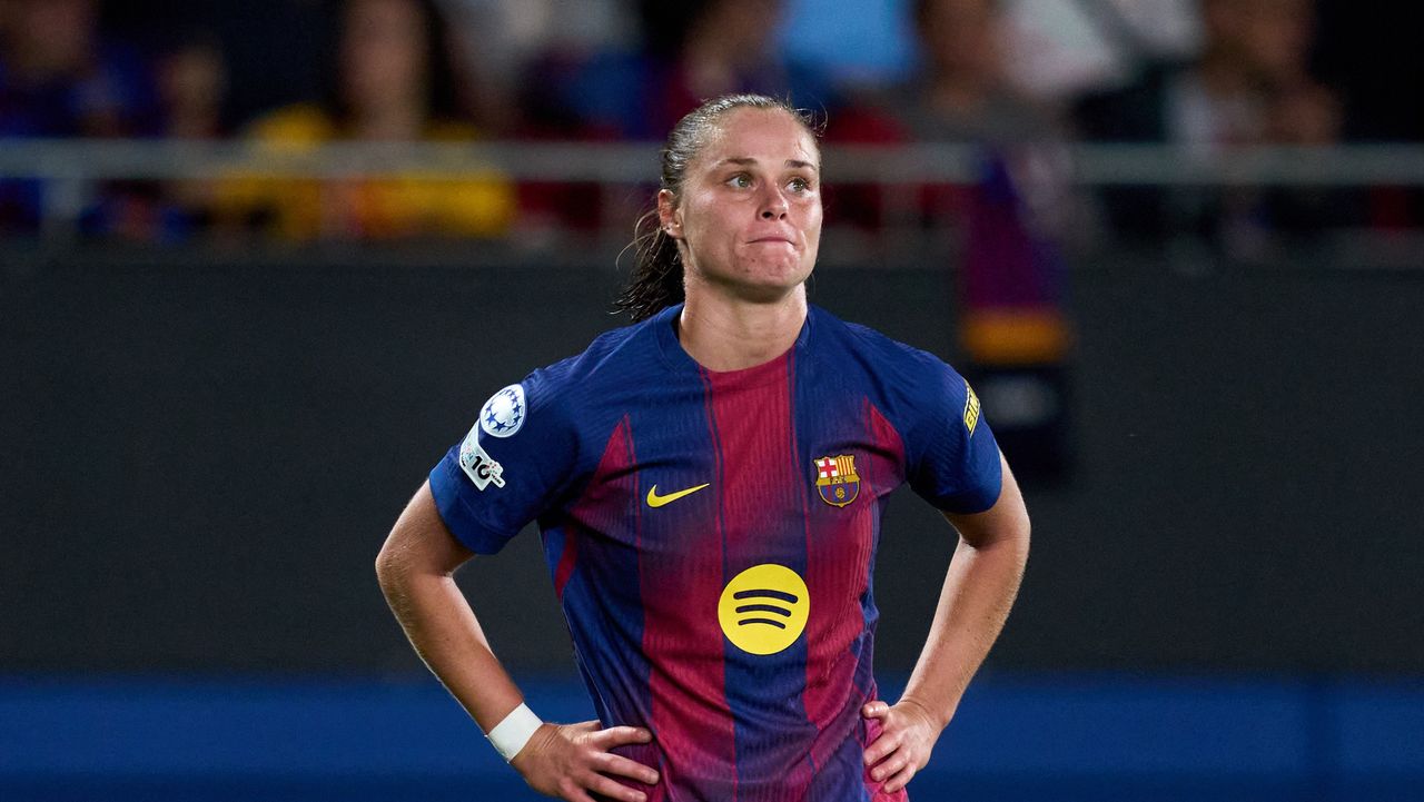 Zeszła z boiska ze łzami. Dramat Ewy Pajor podczas meczu