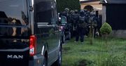 Kradzione pojazdy i nielegalne części. Policja rozbiła grupę przestępczą