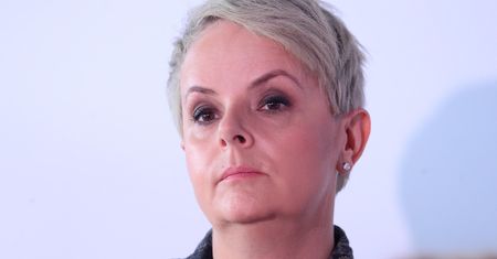 Karolina Korwin Piotrowska pokazała relację z "Blokady Sejmu". Ale to demonstrujący byli blokowani przez policję