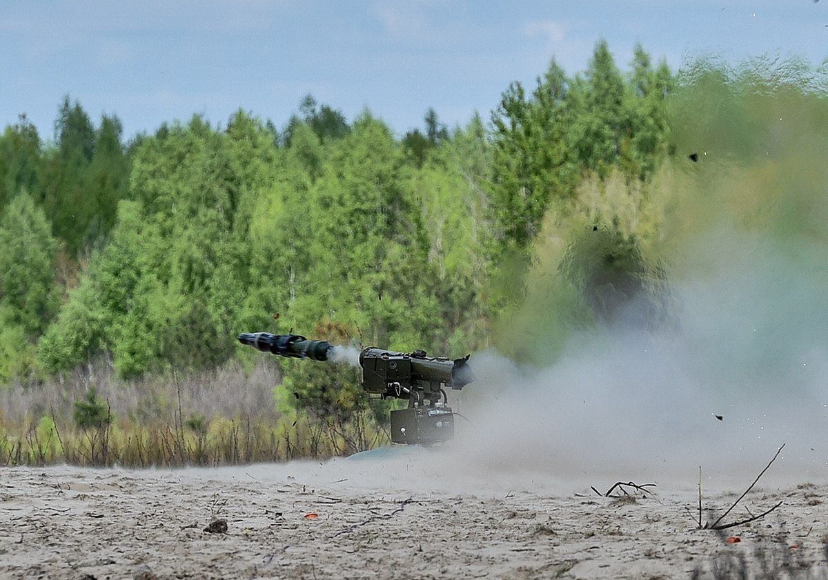 Ukraińcy korzystają z broni rodzimej produkcji; zdjęcie ilustracyjne