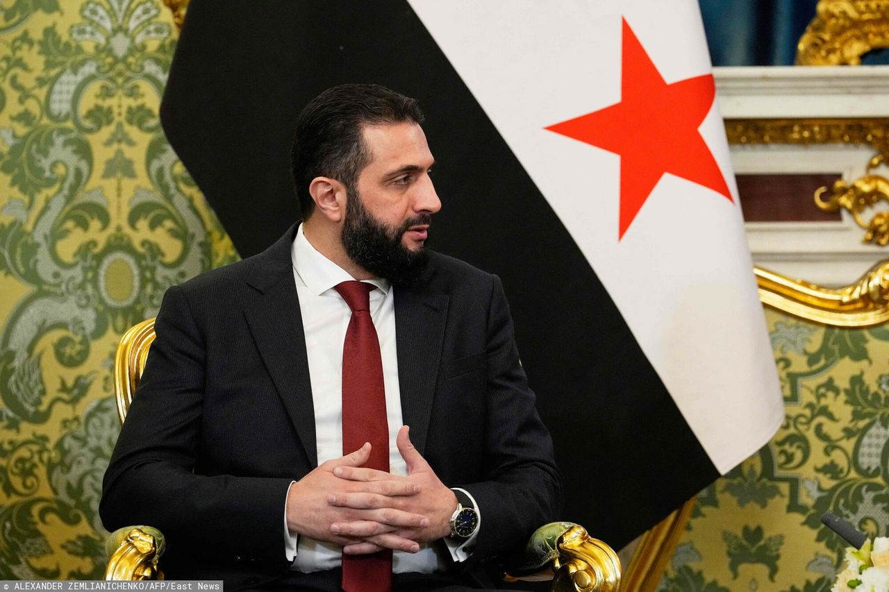 ONZ znosi sankcje wobec władz Syrii. Al-Szara zaraz w Białym Domu