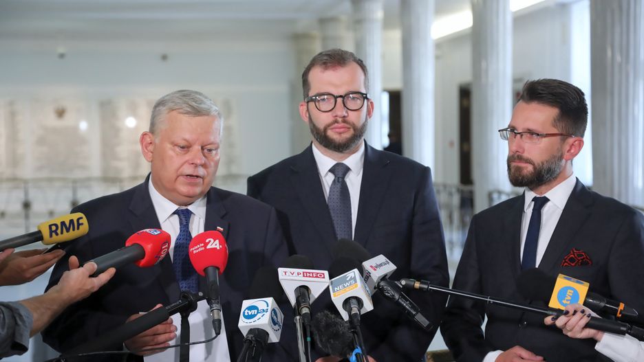 Piątka dla zwierząt. Marek Suski zapowiada poprawki przywracające zakaz uboju rytualnego