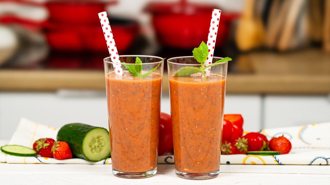 Chłodnik pomidorowo-truskawkowy