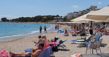 Tragiczny finał kłótni na greckiej plaży. Mężczyzna nie żyje