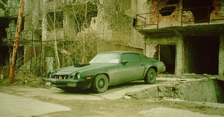 "Boży Rambo" jeździ Camaro. Pomagał cywilom w byłej Jugosławii