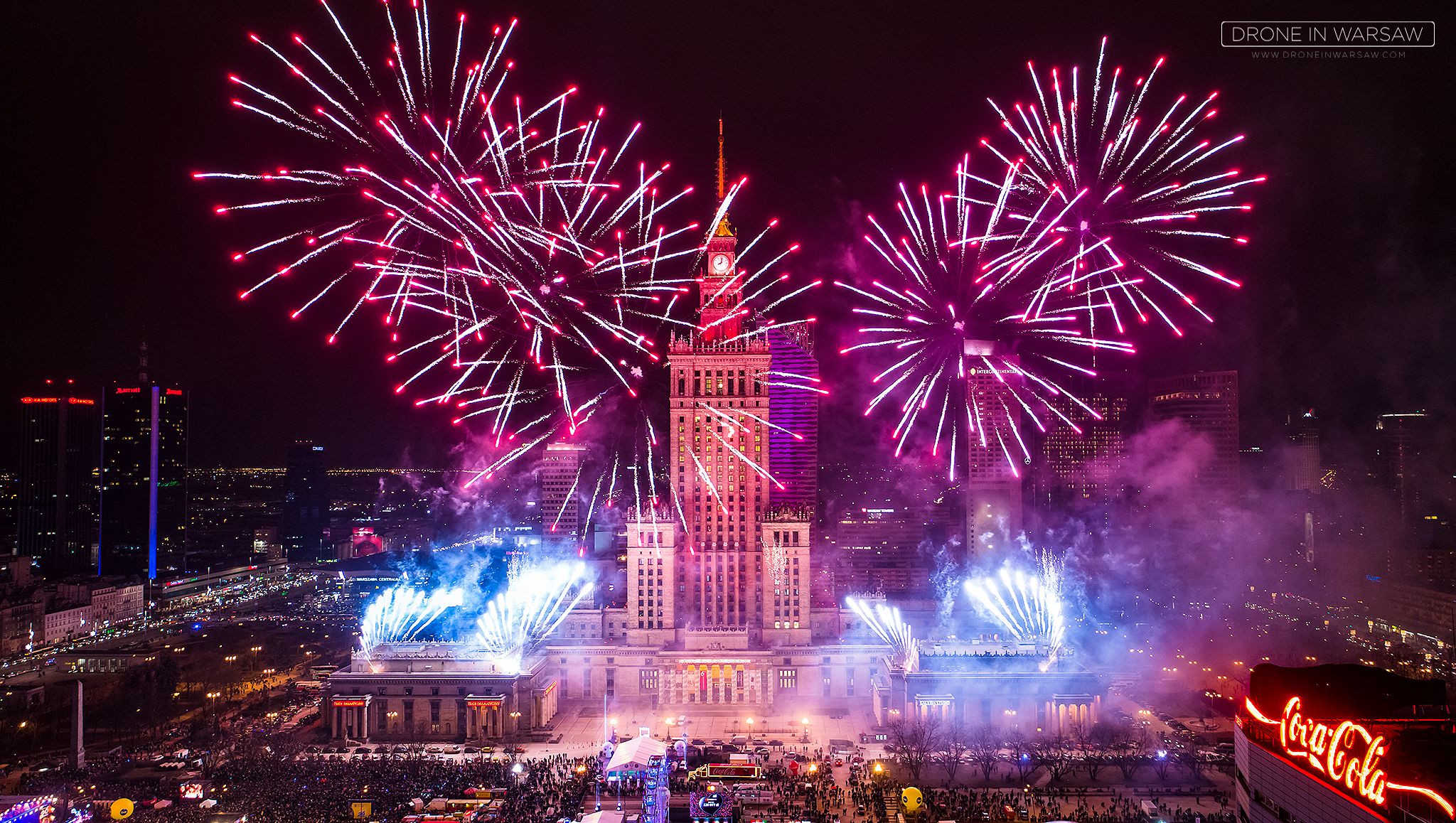 Warszawa z lotu ptaka wygląda przepięknie. Poznajcie wizję Drone in Warsaw 9