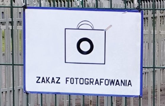 Zakaz fotografowania uderzy w media i obywateli? „Rodem z czasów PRL”