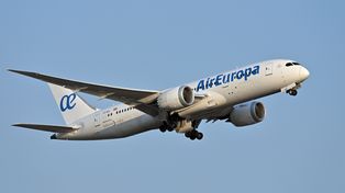Wyspy Kanaryjskie: Airbus i Dreamliner na kursie kolizyjnym