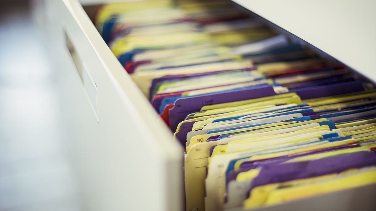 Ustawa o ochronie informacji niejawnych definiuje czym są dane ściśle tajne