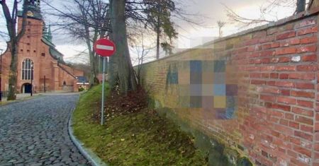 "Kibicowskie porachunki". Mazali po murze. Sprawcy mają po 14 lat