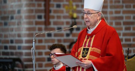 "Prędzej czy później ponoszą porażkę". Abp Gądecki o dyktatorach