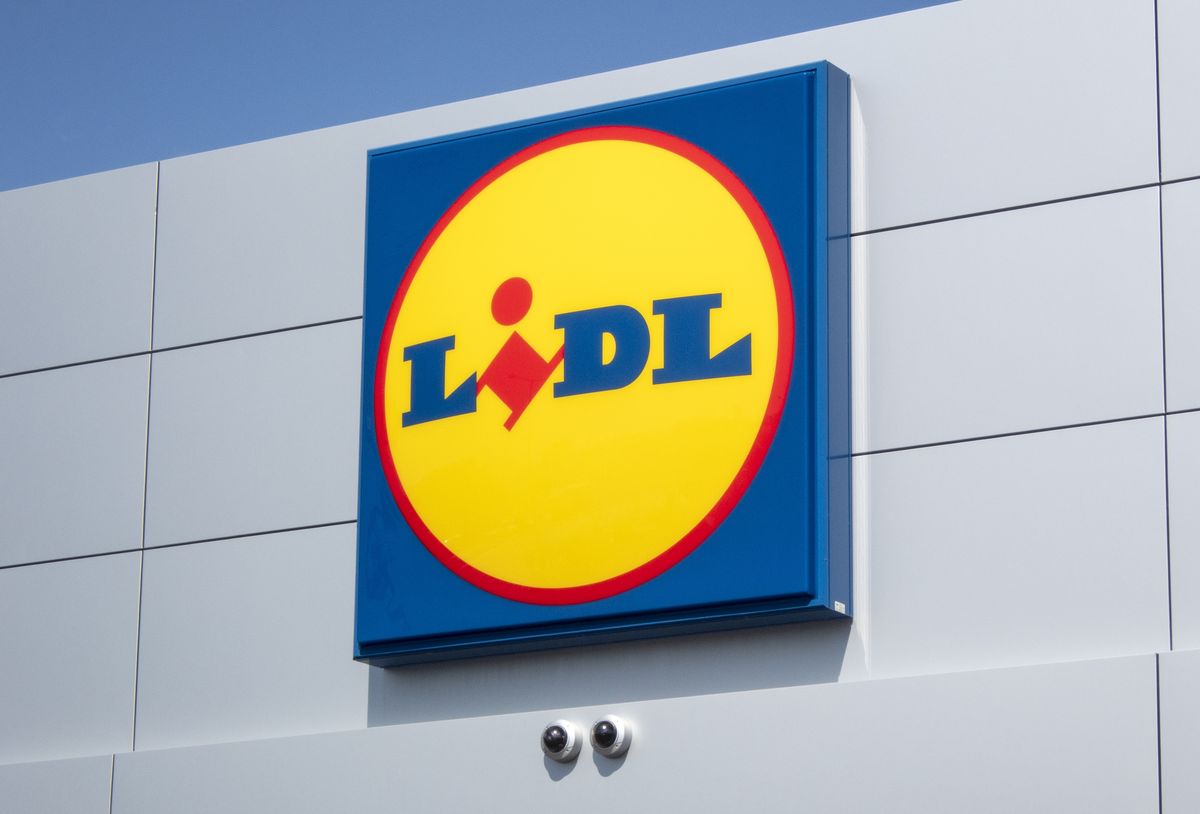 Niedziela handlowa. Lidl otwiera swoje sklepy. Publikujemy listę 