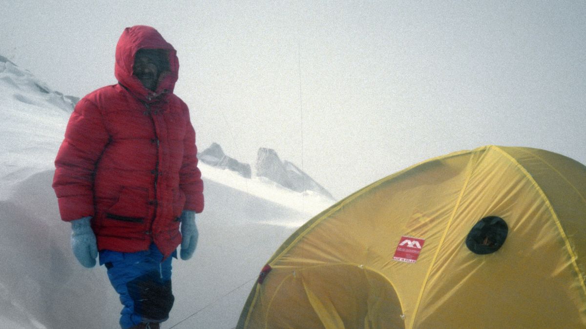 Krzysztof Wielicki podczas wejścia na Kanczendzongę.