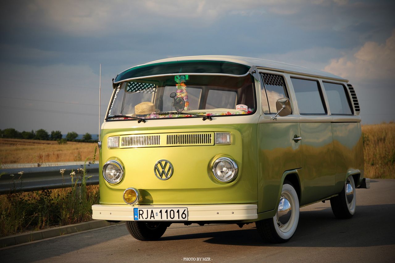 VOLKSWAGEN TRANSPORTER T2 1978 – 79000 PLN – JAROSŁAW