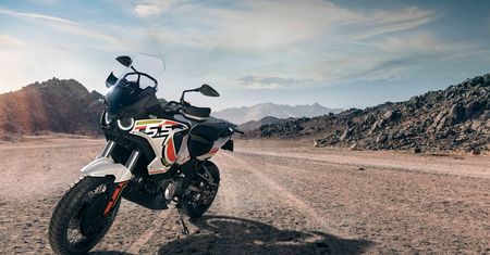 Od razu dwa nowe modele. MV Agusta Lucky Explorer 9.5 i 5.5 są zupełnie inne