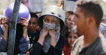 Izrael zdecydował. Będą strzelać w czasie dostaw humanitarnych