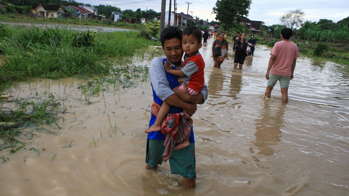 Zdjęcie dnia. Powódź w indonezyjskim mieście Medan 1