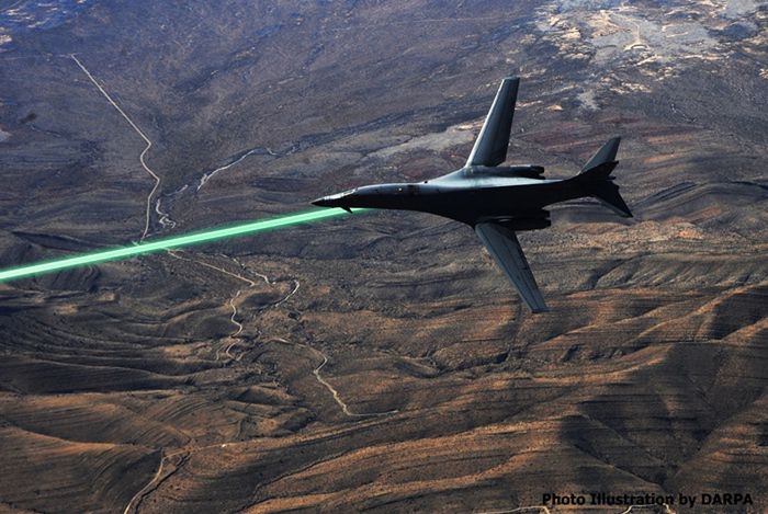 Wizualizacja lasera DLWS zintegrowanego z bombowcem B-1B.