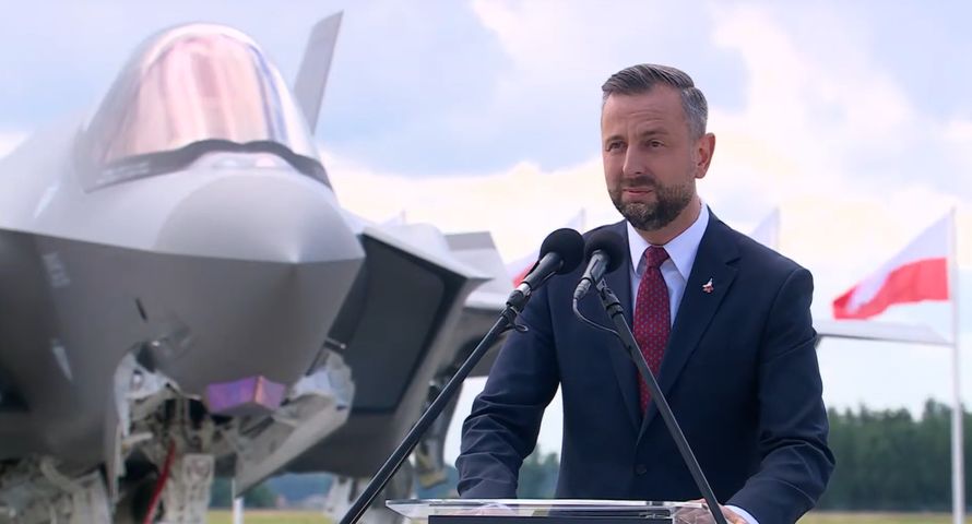 Szefowa KRRiT pyta MON o zlecenie transmisji powitania F-35. Przygotowało ją TVN24