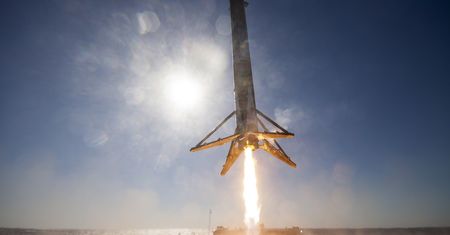 Zakupy Amazona w SpaceX. Nabytki posłużą w projekcie Kuiper