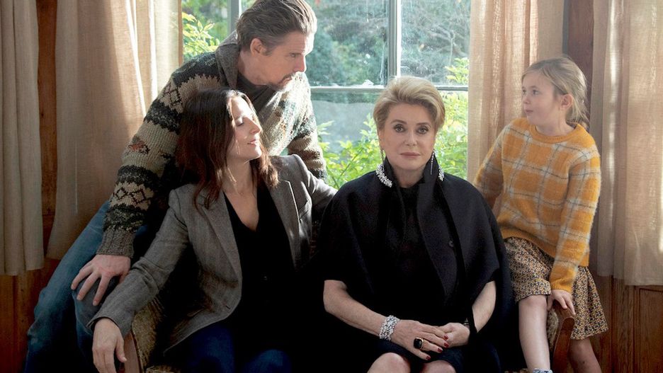 Catherine Deneuve i Juliette Binoche zagrały w filmie "Prawda".