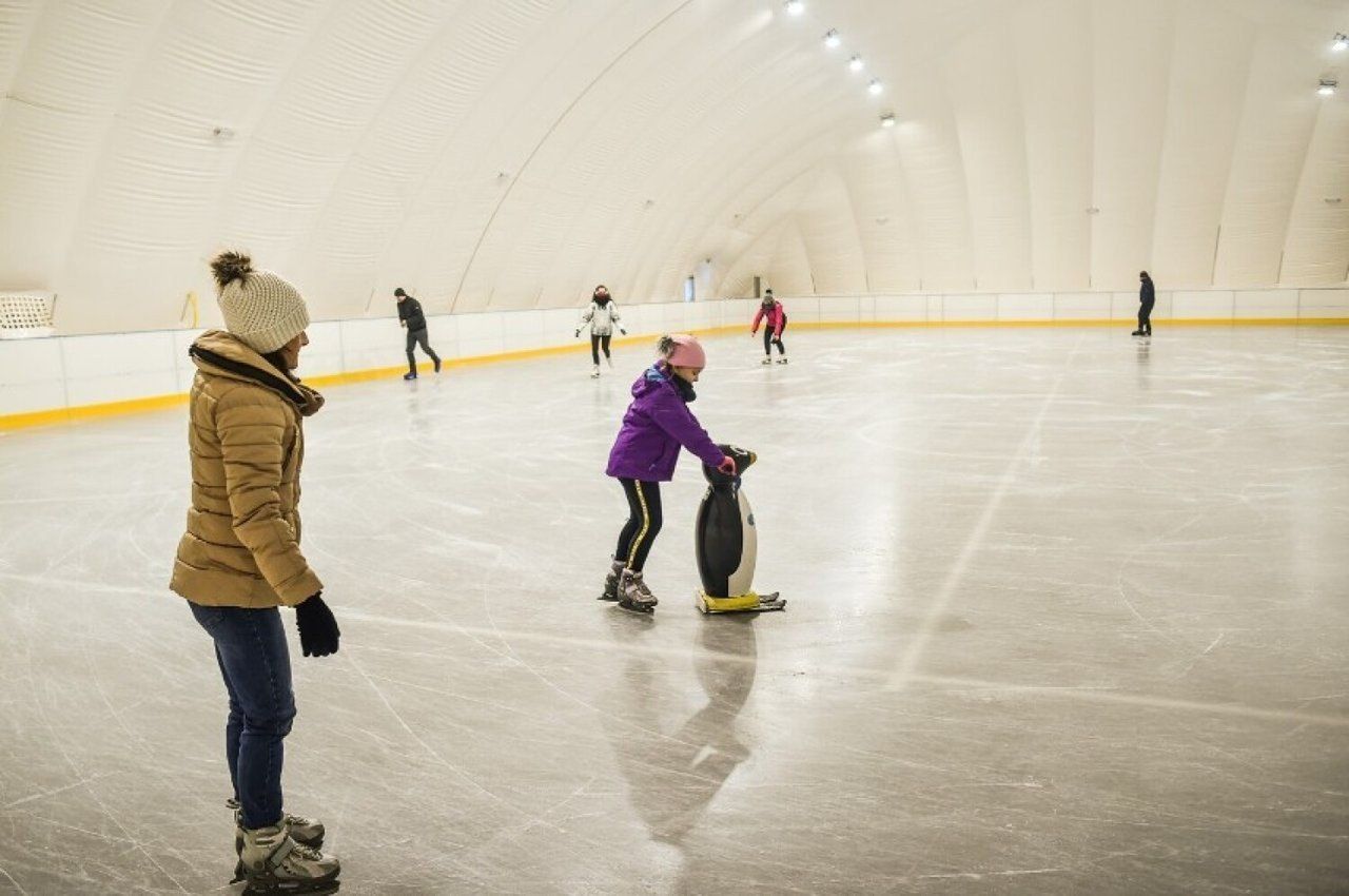 Wkrótce otwarcie lodowiska w Lesznie