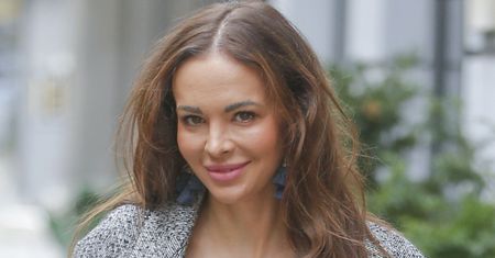 Anna Wendzikowska znów roznegliżowana. Tym razem w basenie