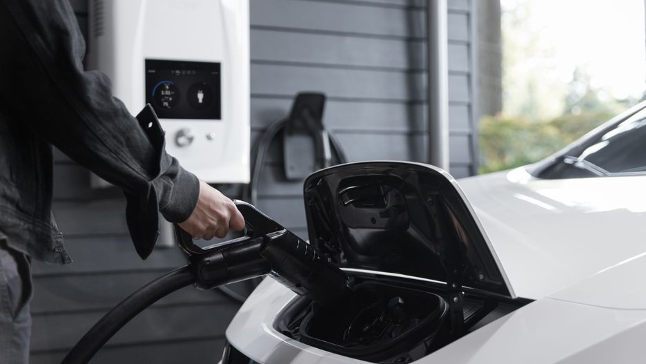 Samochód elektryczny możesz naładować również w domu