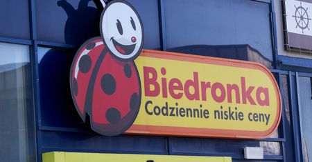 Handel. Pensje w Biedronce poszły w górę