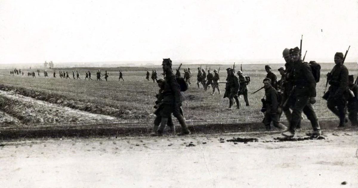 Głód, brud i brak butów. Codzienność polskiej armii w 1920 roku