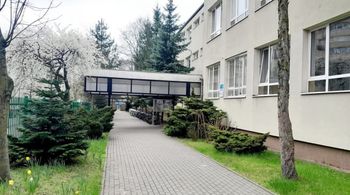 Warszawa: Cztery miliony na remont szkoły. Uczniowie zobaczą spore zmiany