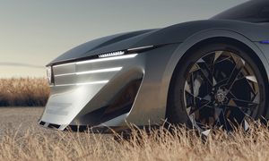 Peugeot RCZ Vision zapowiada przyszłość marki. Przy okazji wygląda fenomenalnie