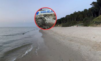 Był ukryty 10 cm pod piaskiem. Niebezpieczne znalezisko nad Bałtykiem