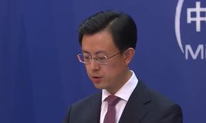 Chiny reagują na napięcia z USA. "Nie będziemy rywalizować o wpływy"