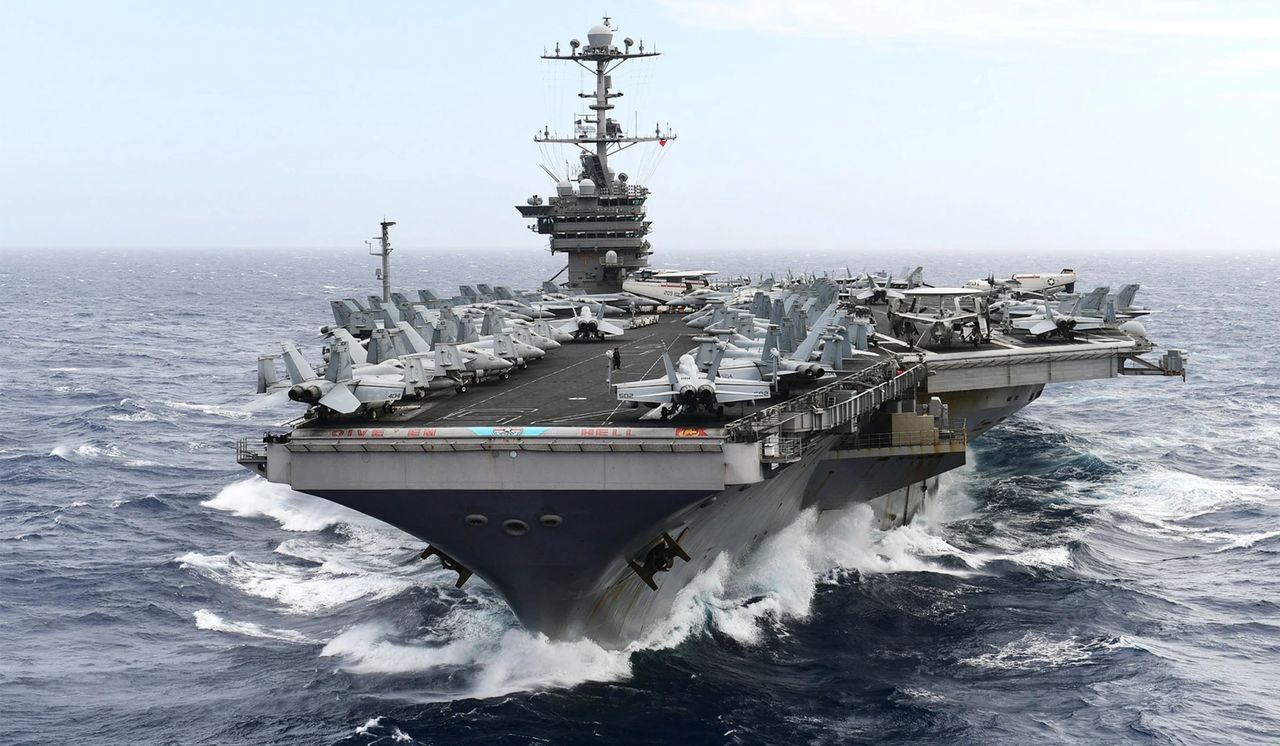 Lotniskowiec USS Harry S. Truman