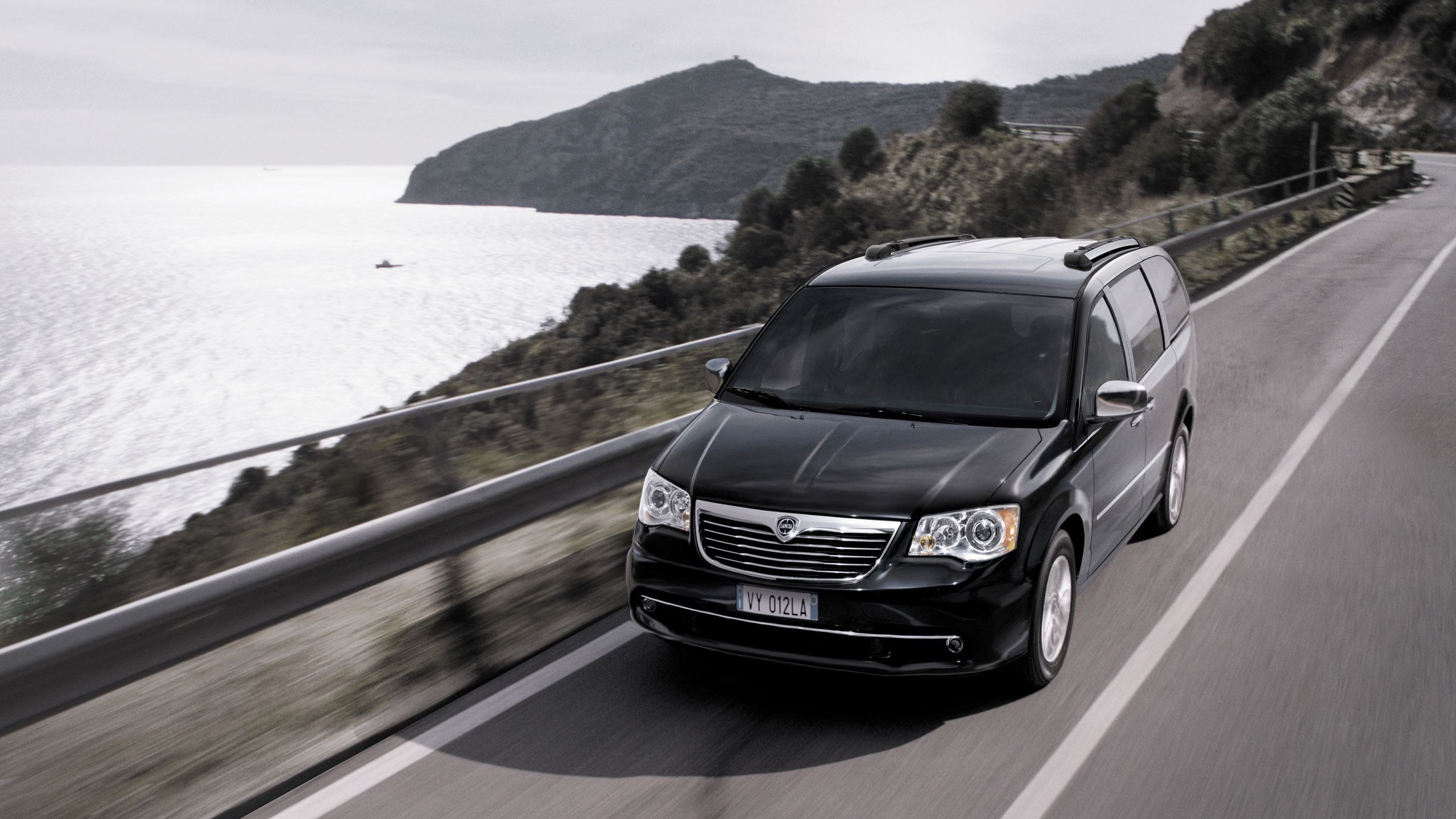 Lancia Voyager, czyli Chrysler Voyager z innym znaczkiem