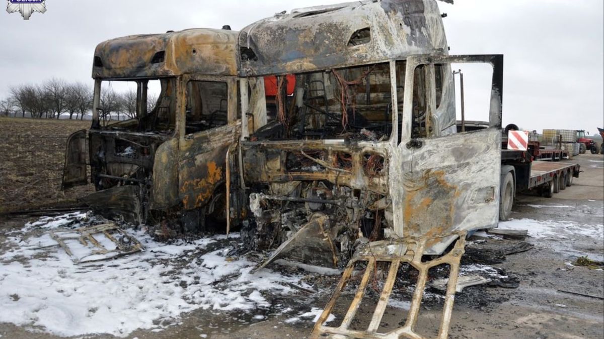Pożar na terenie firmy logistycznej w okolicach Zamościa