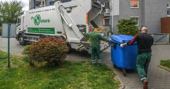 Bydgoszcz: Od 18 sierpnia śmieci przed posesję! Spółka Pronatura zmienia zasady odbioru opadów