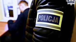 Korupcja w białym kitlu. Lekarz z Myszkowa brał łapówki za recepty i zwolnienia