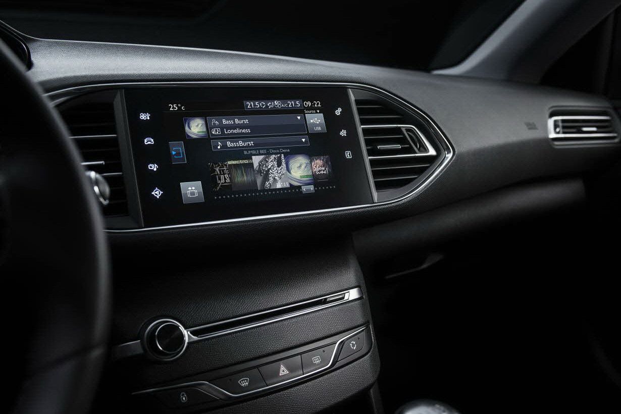Nowy Peugeot 308 w obszernej galerii zdjęć 22