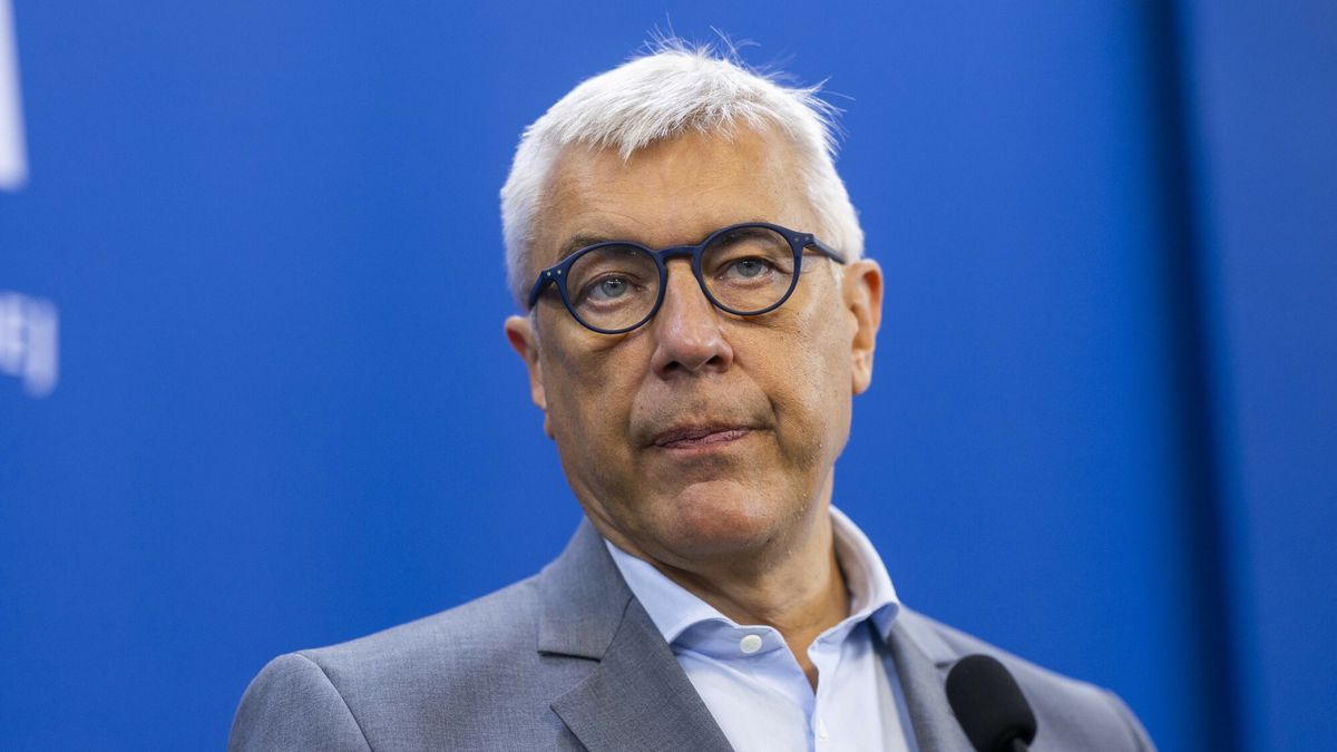 Roman Giertych i jego kancelaria otrzymały miliony złotych