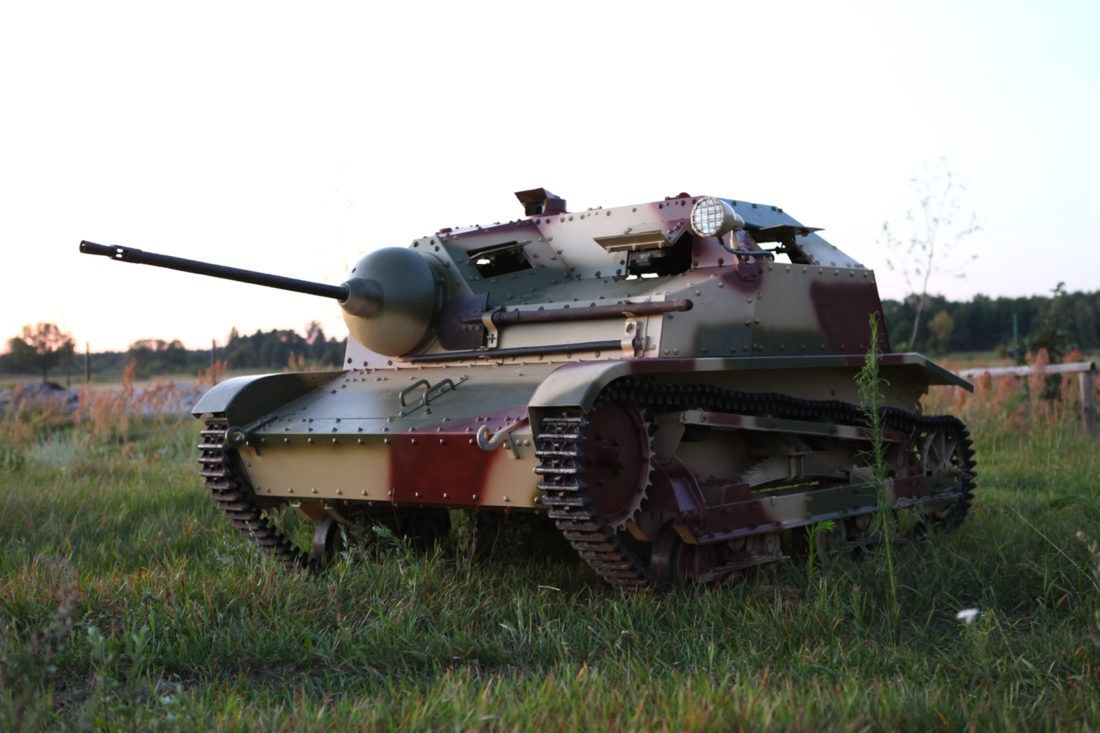 Tankietka TKS z NKM-em znajdująca się w zbiorach Apogeum Film