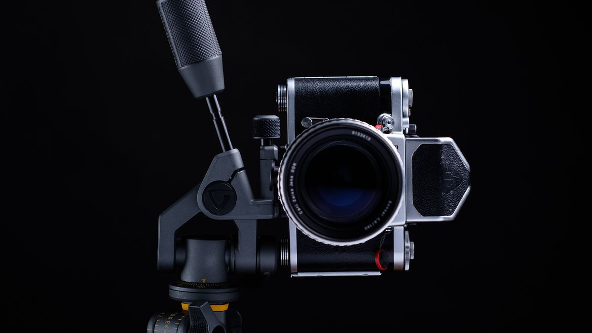 Vanguard Alta Pro 2+ 263AP - mały statyw do studia. Jak się sprawdza? 1