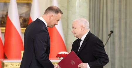 Prezydent Andrzej Duda wesprze prezesa. PiS zagra na przedłużenie władzy