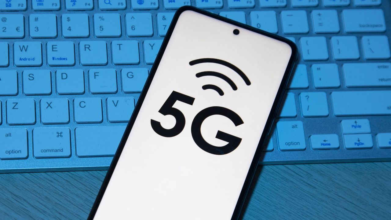 "Prawdziwe 5G" coraz bliżej Polski. Na ten dzień czekaliśmy ponad 2 lata